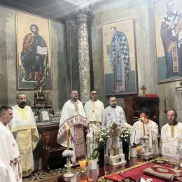 Прослава 24 године матуре IV генерације обновљене Цетињске богословије у Вићенци