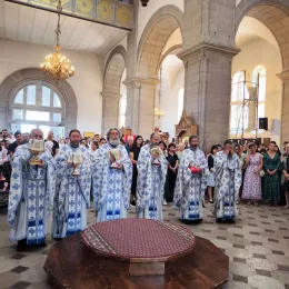 Митрополит Методије служио Литургију у никшићком Саборном храму