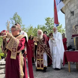 Владика Пајсије у Долима пивским