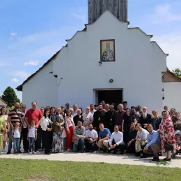 Света архијерејска Литургија у Бачком Добром Пољу