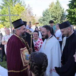 Света архијерејска Литургија у Бачком Добром Пољу