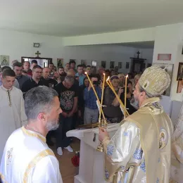 Света архијерејска Литургија у Бачком Добром Пољу