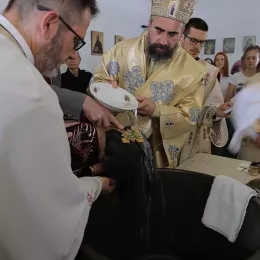 Света архијерејска Литургија у Бачком Добром Пољу