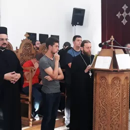 Празнично бденије уочи празника Тихвинске иконе Пресвете Богородице