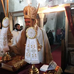 Литургија на празник Пресвете Богородице Тројеручице