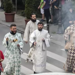 Петровдан молитвено и свенародно прослављен у Бијелом Пољу