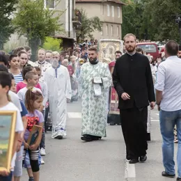 Петровдан молитвено и свенародно прослављен у Бијелом Пољу