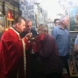 Литургија у цркви Светих Апостола Петра и Павла