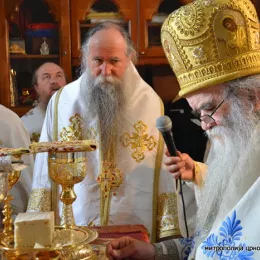 Митрополит Амфилохије: Не могу Брозови следбеници да богословствују и располажу Божјим храмовима