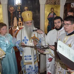 Митрополит Амфилохије: Не могу Брозови следбеници да богословствују и располажу Божјим храмовима