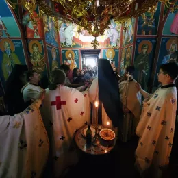 Владика Јоаникије богослужио у манастиру Калудра