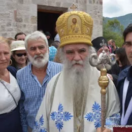 Седморица архијереја у манастиру Рибњак освештали цркву Светих апостола Петра и Павла