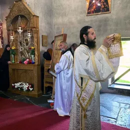 Тројеручица прослављена у манастиру Ђурђеви Ступови уз Икону Пресвете Богородице Побједитељне