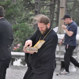 Честица Светог Нектарија Егинског у Никшићу