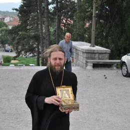 Честица Светог Нектарија Егинског у Никшићу