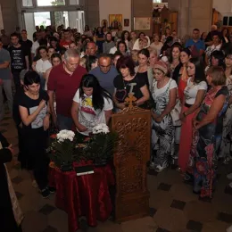 Честица Светог Нектарија Егинског у Никшићу