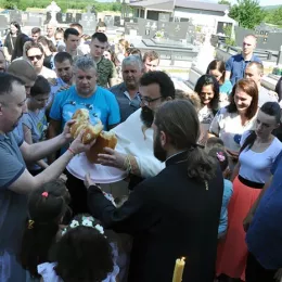 Ивањдан молитвено прослављен на Лукову