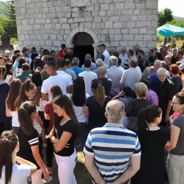 Ивањдан молитвено прослављен на Лукову