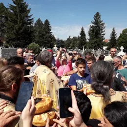 Слава храма Светих апостола Петра и Павла у Никшићу