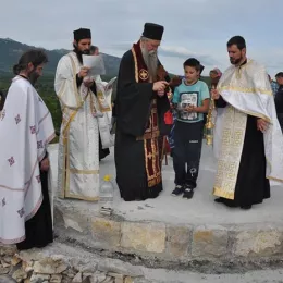 Освештани темељи храма Светог Илије у селу Мушевице