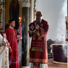 Владика Јоаникије богослужио у Никшићу