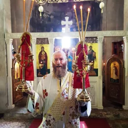 Празник Иконе Пресвете Богородице Тројеручице прослављен у Ђурђевим Ступовима