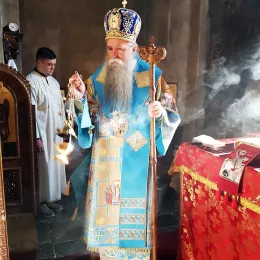 Празник Иконе Пресвете Богородице Тројеручице прослављен у Ђурђевим Ступовима