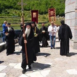 Ивањдан – слава острошког скита Јован до