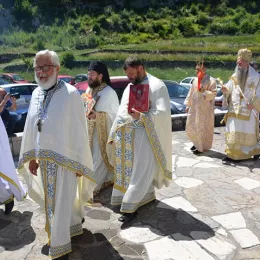 Ивањдан – слава острошког скита Јован до