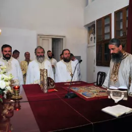 Изабрани Епископ будимљанско-никшићки Методије богослужио у никшићком Саборном храму 