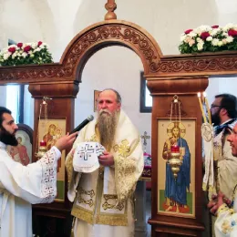 Освештана црква Светог Апостола Луке у Нинковићима на Жабљаку