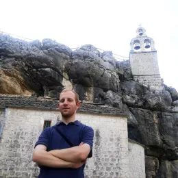 Стазама Светог Василија Острошког