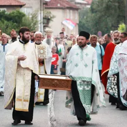 У Бијелом Пољу на Петровдан одржана Литија