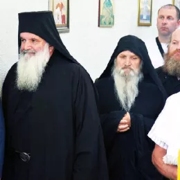 Архијерејска Литургија у Трепчи