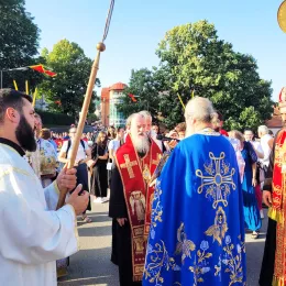У Бијелом Пољу одржана традиционална Петровданска Литија 