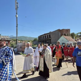 Архијерејска Литургија и традиционални црквено-народни сабор на Видровану