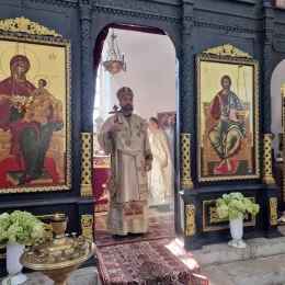 Архијерејска Литургија и традиционални црквено-народни сабор на Видровану