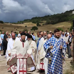 Прослављена храмовна слава цркве на Вучјем долу