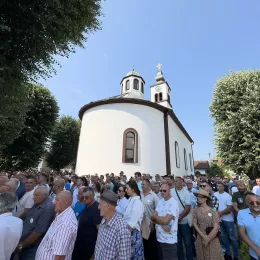 Патријарх Порфирије у Братунцу