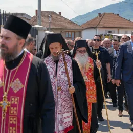 Патријарх Порфирије у Братунцу