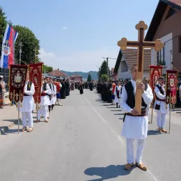 Патријарх Порфирије у Братунцу