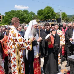 Патријарх Порфирије у Братунцу