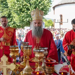 Патријарх Порфирије у Братунцу