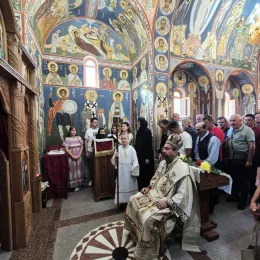  Митрополит Методије служио Литургију у Лепенцу код Мојковца