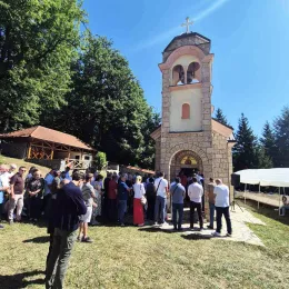  Митрополит Методије служио Литургију у Лепенцу код Мојковца