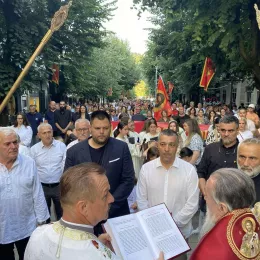 Петровданска Литија у Бијелом Пољу: Литија у граду Мирослављевог јеванђеља окупила велики број вјерника