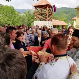 Слава манастира Златеш