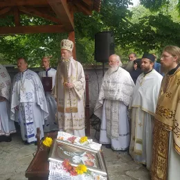 Илиндан – храмовна слава манастира Златеш