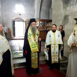 Празнично бденије у манастиру Ђурђеви Ступови