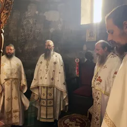 Литургија у манастиру Ђурђеви Ступови